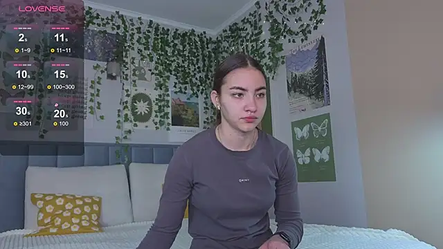 Snapshot of Ashley_Pierce chatting on 09.25.25 Ashley Pierce online show from 09.25.25