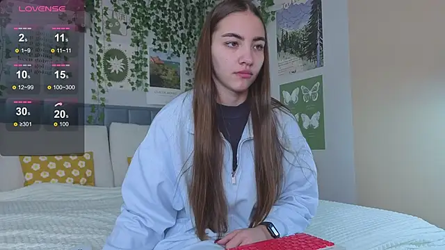 Snapshot of Ashley_Pierce chatting on 09.28.25 Ashley Pierce online show from 09.28.25