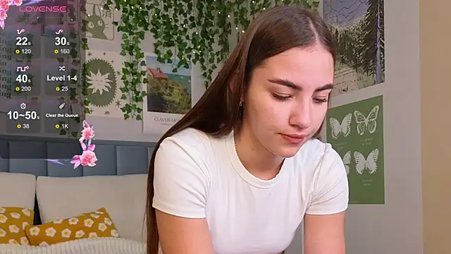 Snapshot of Ashley_Pierce chatting on 11.21.25 Ashley Pierce online show from 11.21.25