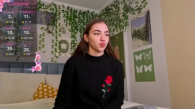 Snapshot of Ashley_Pierce chatting on 11.24.25 Ashley Pierce online show from 11.24.25