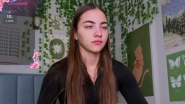 Snapshot of Ashley_Pierce chatting on 11.27.25 Ashley Pierce online show from 11.27.25