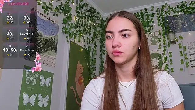 Snapshot of Ashley_Pierce chatting on 12.03.25 Ashley Pierce online show from 12.03.25