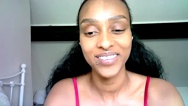 Snapshot of Hazel_Dollxx chatting on 07.24.26 Hazel Dollxx online show from 07.24.26
