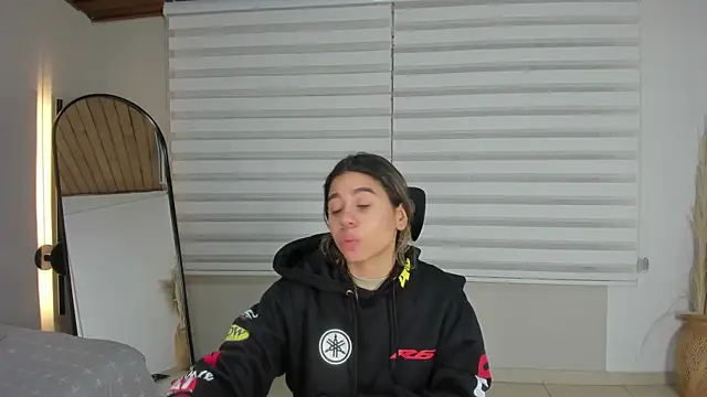 Rachell criss online show from 11.30.25