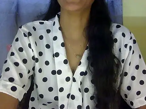 zara Khan0 online show from 09.21.25