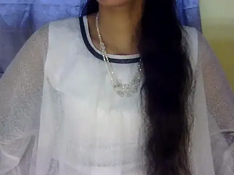 zara Khan0 online show from 09.24.25