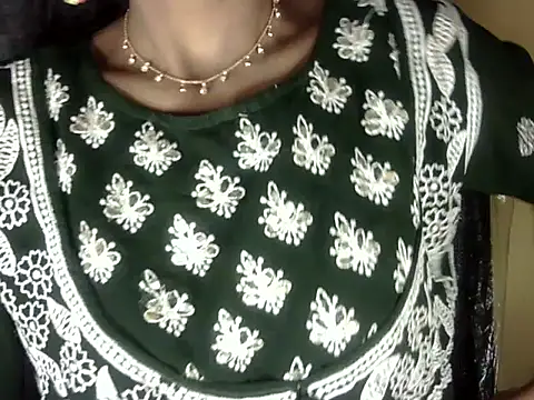 zara Khan0 online show from 09.27.25