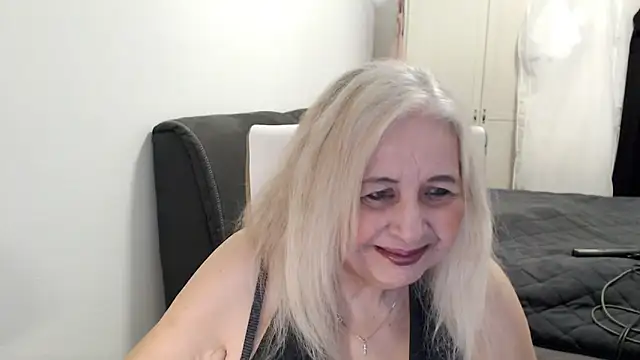SusiLifeXXX online show from 04.27.26