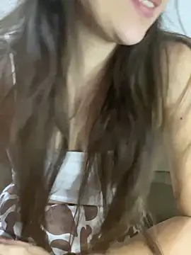 novinhacasada22 online show from 10.09.25