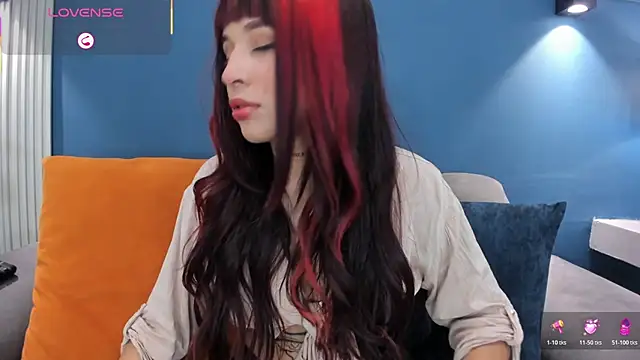 MartinaBlakees online show from 11.18.25