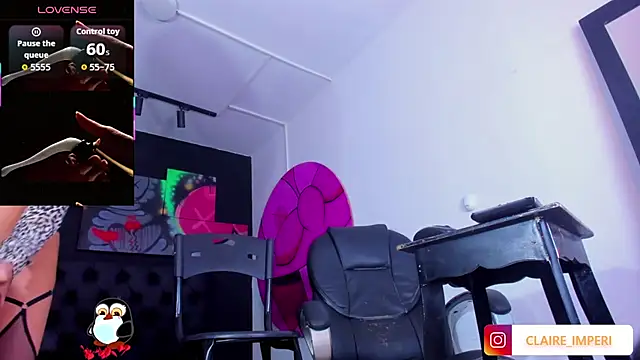 CLAIRE EMPIRE online show from 09.14.25