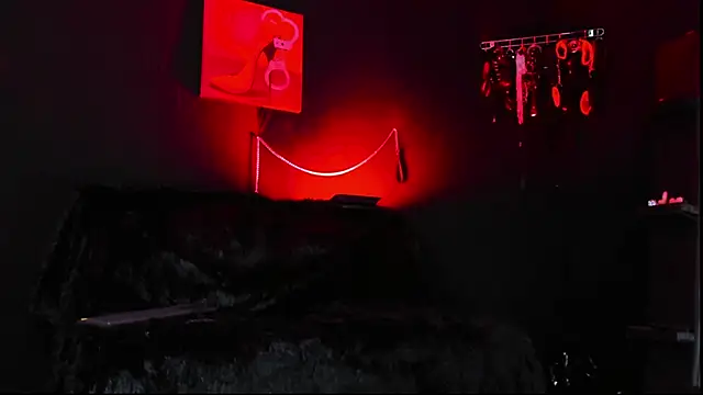 isabellestone online show from 02.24.26