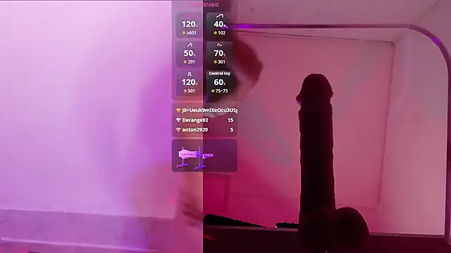 ErikaMontiel   online show from 09.14.25