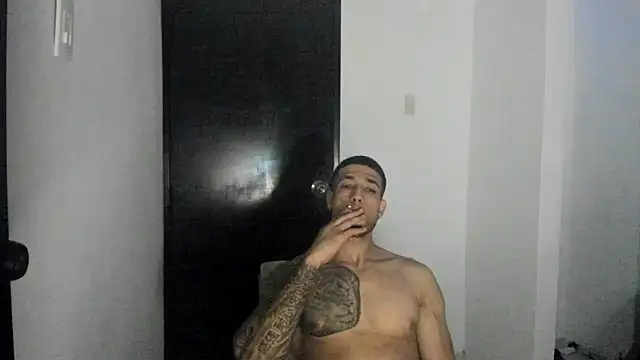 Snapshot of ThiagoLugo chatting on 05.22.26 ThiagoLugo online show from 05.22.26