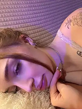 Hannah xBaby online show from 07.05.26