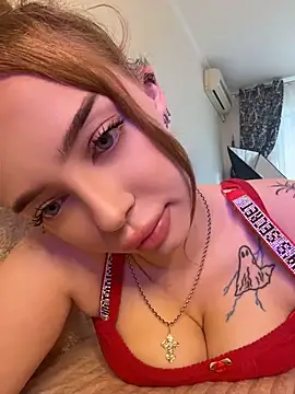 Hannah xBaby online show from 07.07.26