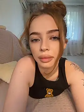 Hannah xBaby online show from 07.08.26