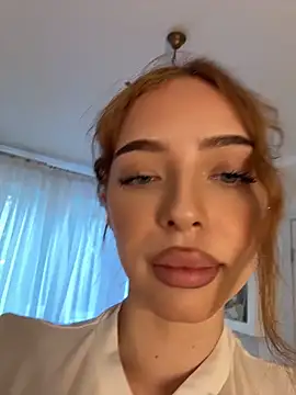 Hannah xBaby online show from 08.06.26