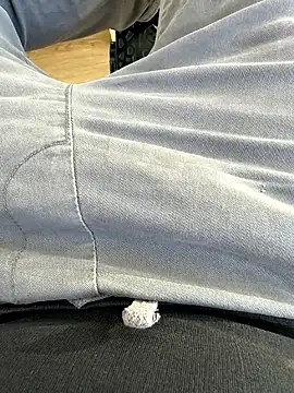 Snapshot of Mrdim26 chatting on 10.09.25 Mrdim26 online show from 10.09.25