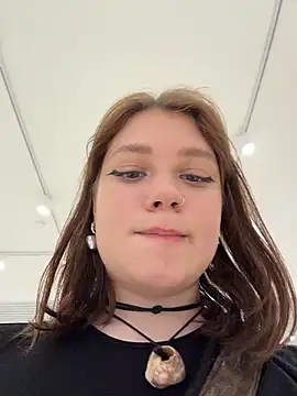 Snapshot of lucy-joy chatting on 05.18.26 lucy-joy online show from 05.18.26