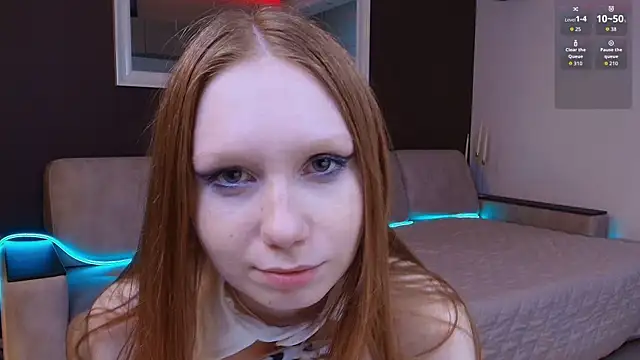 Snapshot of FoxyMira chatting on 05.07.26 FoxyMira online show from 05.07.26