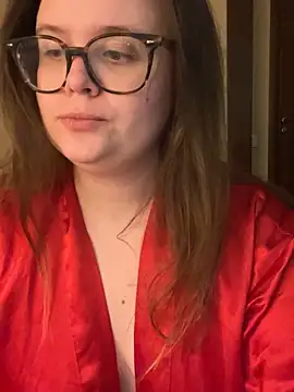 Snapshot of MariaMirabella chatting on 11.13.25 MariaMirabella online show from 11.13.25