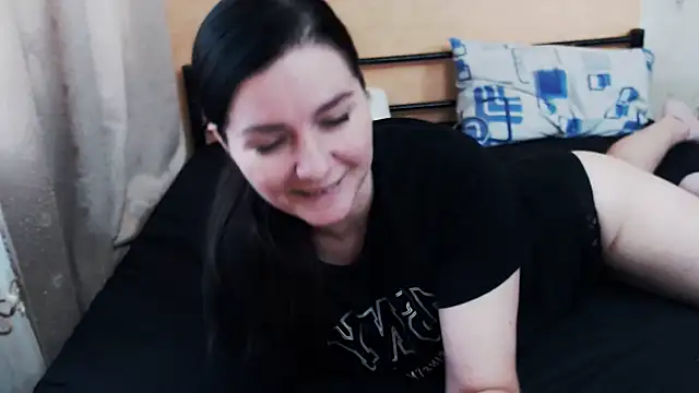 Snapshot of simpledi chatting on 10.17.25 simpledi online show from 10.17.25
