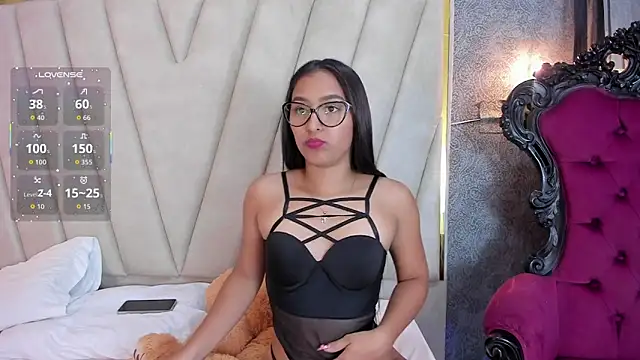 AmyStar1 online show from 10.29.25