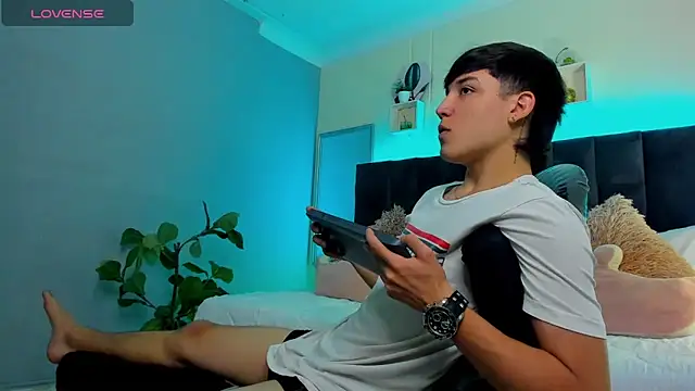 Ares di martin online show from 09.22.25