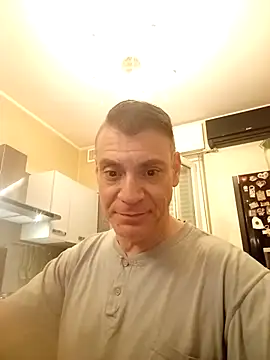 Snapshot of no-tabu chatting on 10.10.25 no-tabu online show from 10.10.25