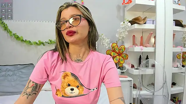 KoraSweett online show from 10.08.25