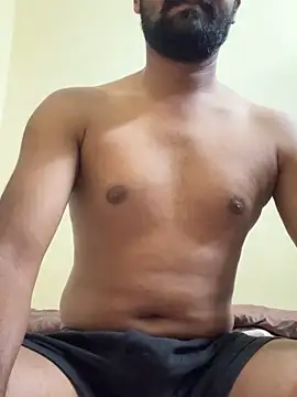 Snapshot of roseypopey chatting on 11.14.25 roseypopey online show from 11.14.25