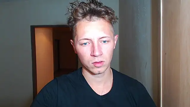 BlondZilla online show from 12.05.25