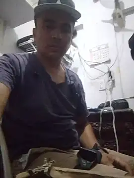 miroqui143 online show from 11.14.25