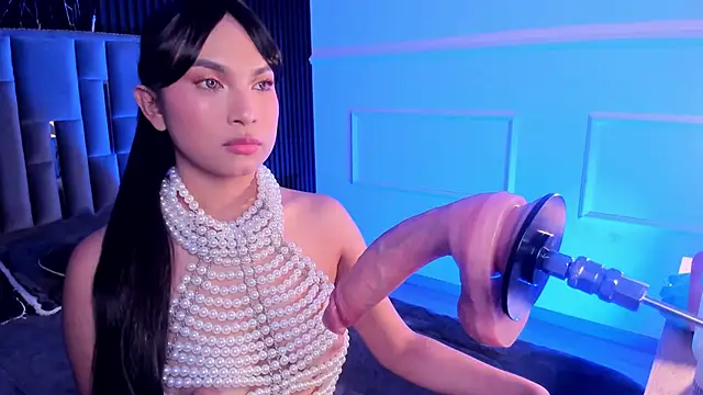 Snapshot of Amberashford chatting on 09.21.25 Amberashford online show from 09.21.25