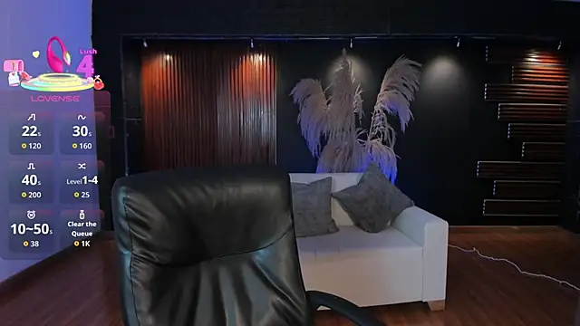 AidaJones online show from 09.10.25