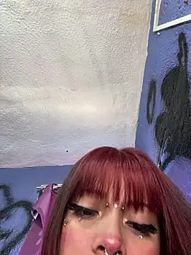 Snapshot of kiittyselenita chatting on 10.26.25 kiittyselenita online show from 10.26.25