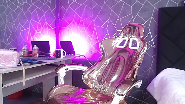 shanthal bllizz online show from 10.31.25