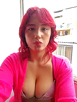 Snapshot of sorpresa_x chatting on 10.28.25 sorpresa x online show from 10.28.25