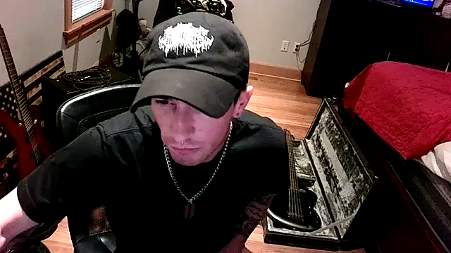 Snapshot of LEVIATHANX666 chatting on 03.04.26 LEVIATHANX666 online show from 03.04.26