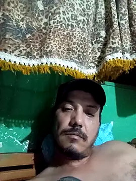 Snapshot of Ridick2025 chatting on 10.27.25 Ridick2025 online show from 10.27.25