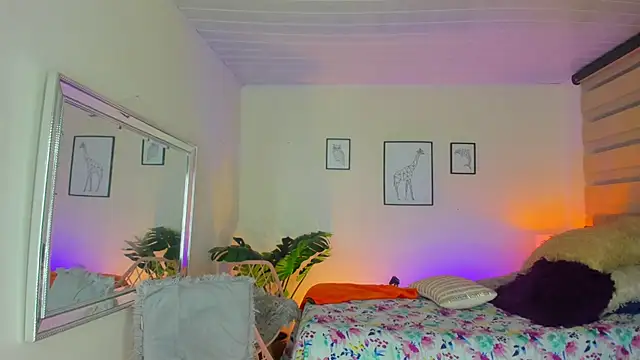 LusyKitty online show from 09.24.25