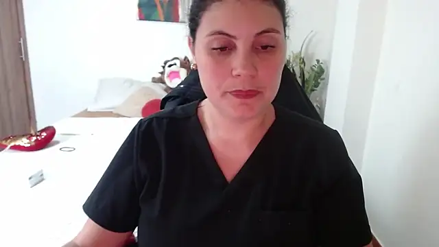 Secret Bella online show from 10.01.25