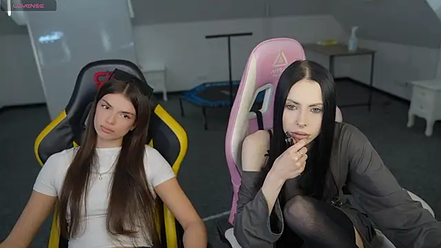 VivianSweet  online show from 03.04.26