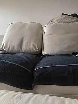 Snapshot of Volcaniiia chatting on 05.31.26 Volcaniiia online show from 05.31.26