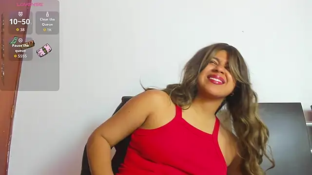 Snapshot of _Vale21_ chatting on 09.16.25 Vale21 online show from 09.16.25