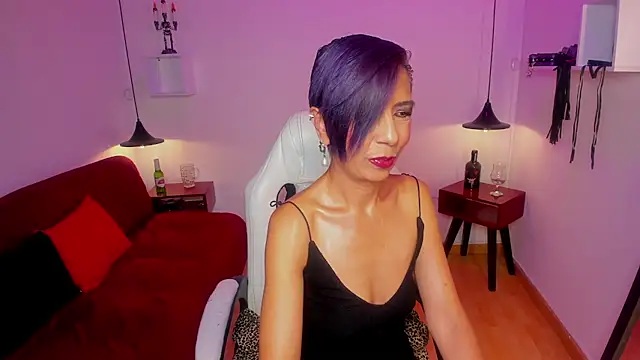 Snapshot of Trinityy__ chatting on 06.02.26 Trinityy online show from 06.02.26