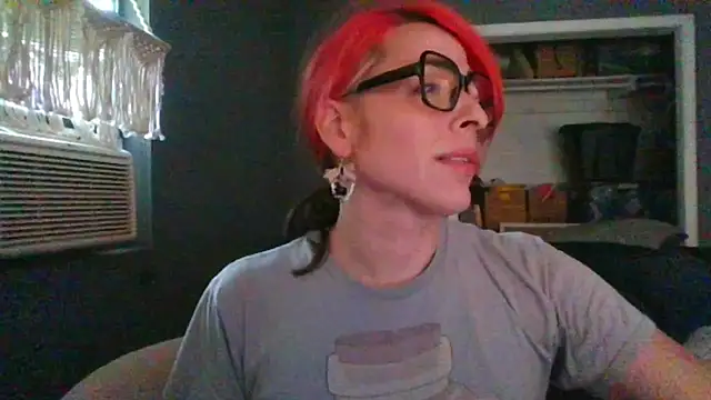 Snapshot of mayra_mayhem chatting on 04.09.26 mayra mayhem online show from 04.09.26