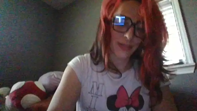 Snapshot of mayra_mayhem chatting on 04.15.26 mayra mayhem online show from 04.15.26