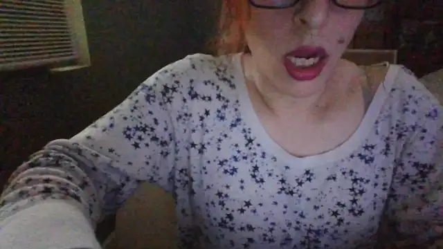 Snapshot of mayra_mayhem chatting on 04.20.26 mayra mayhem online show from 04.20.26
